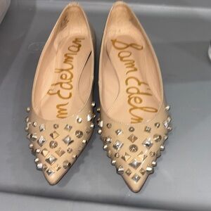 Sam Edelman Beige Studded Loafers flats size 6